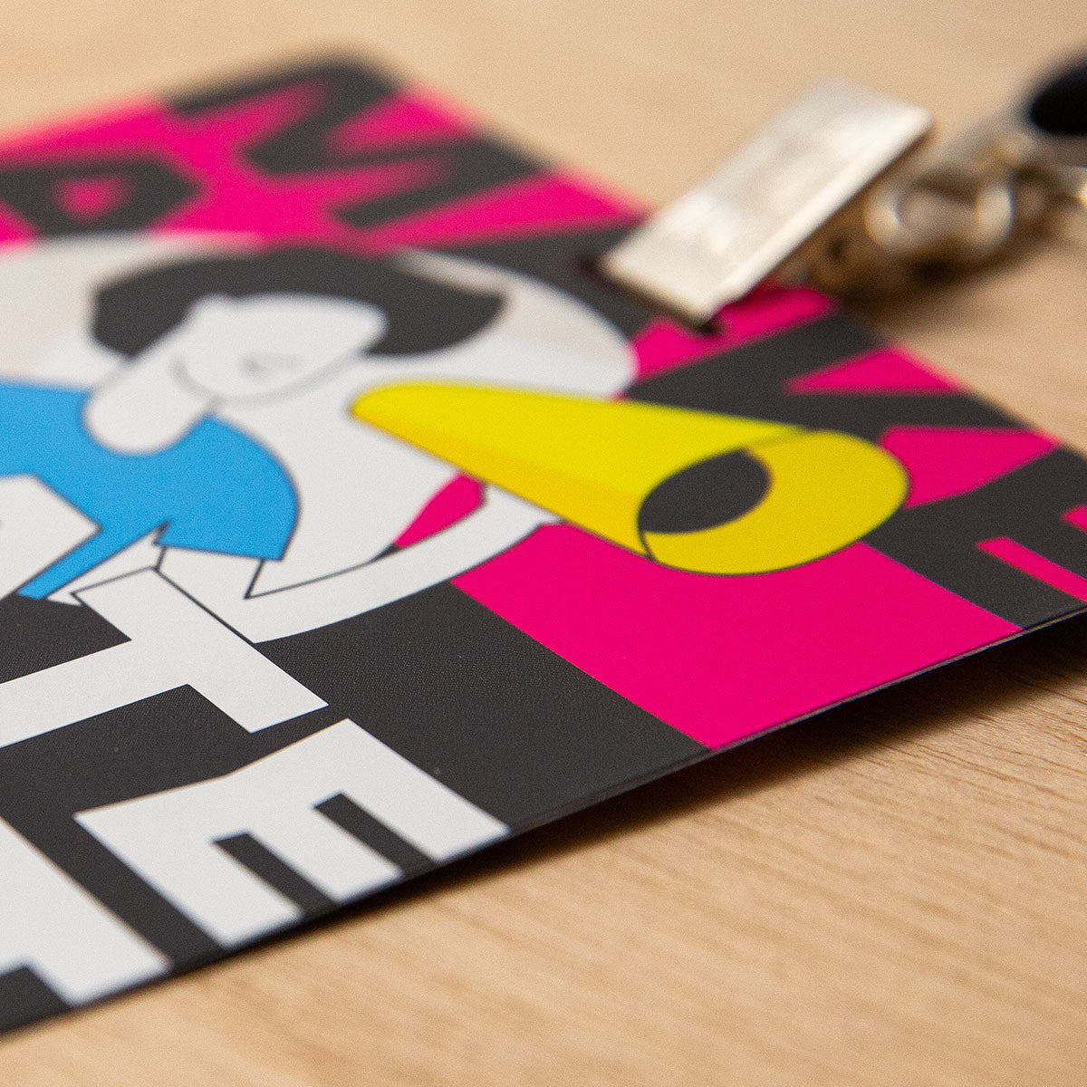 Elevate your promotional event, corporate conference, or trade show with our 4x6 vibrant, high-quality double-sided, single notch custom event badges. Crafted from premium 9.5 pt direct thermal paper featuring eco-friendly event badge printing, these durable personalized event badges showcase your designs with stunning detail and clarity.